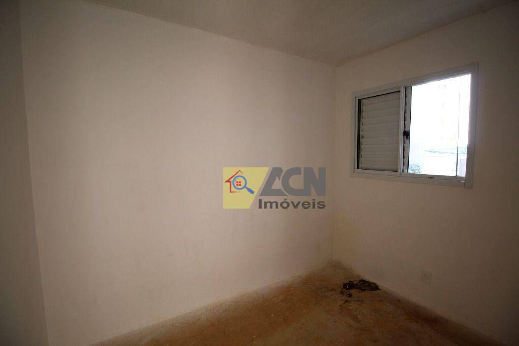 Apartamento à venda com 2 quartos, 42m² - Foto 8