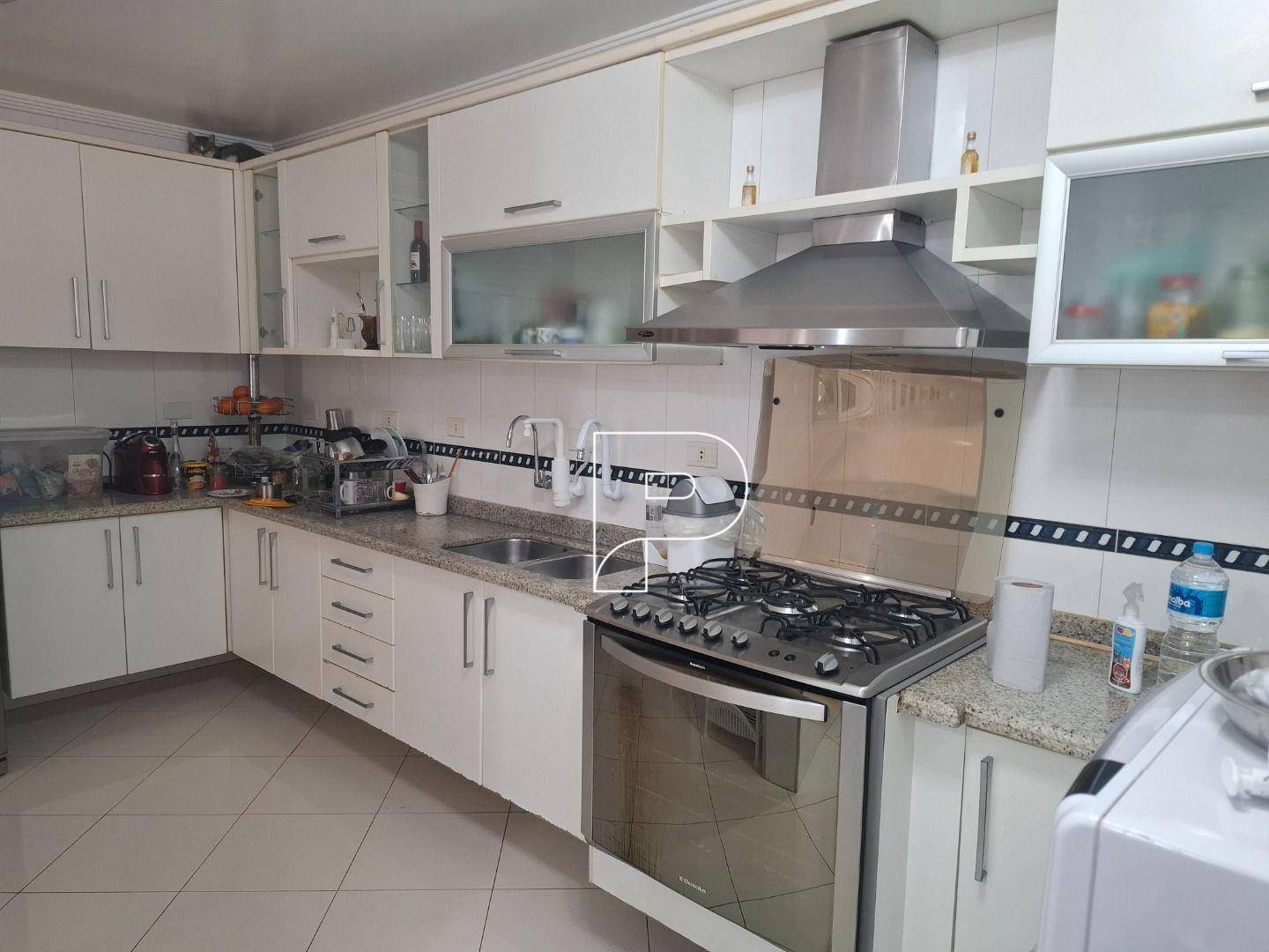 Casa à venda com 4 quartos, 700m² - Foto 29