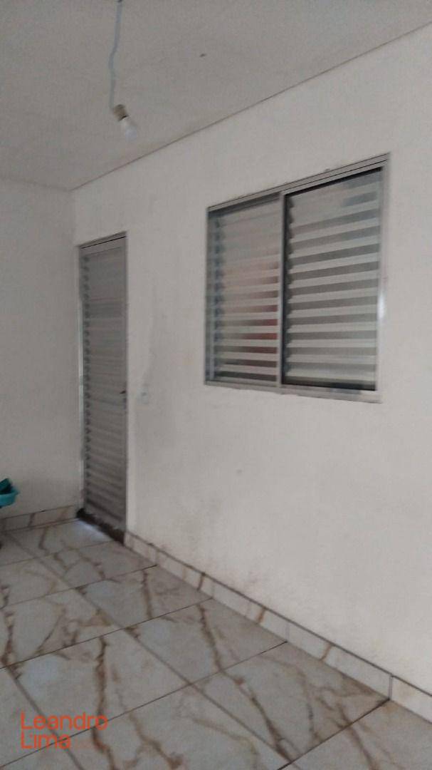 Casa à venda com 2 quartos, 135m² - Foto 17