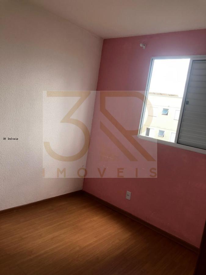 Apartamento à venda com 2 quartos, 48m² - Foto 7