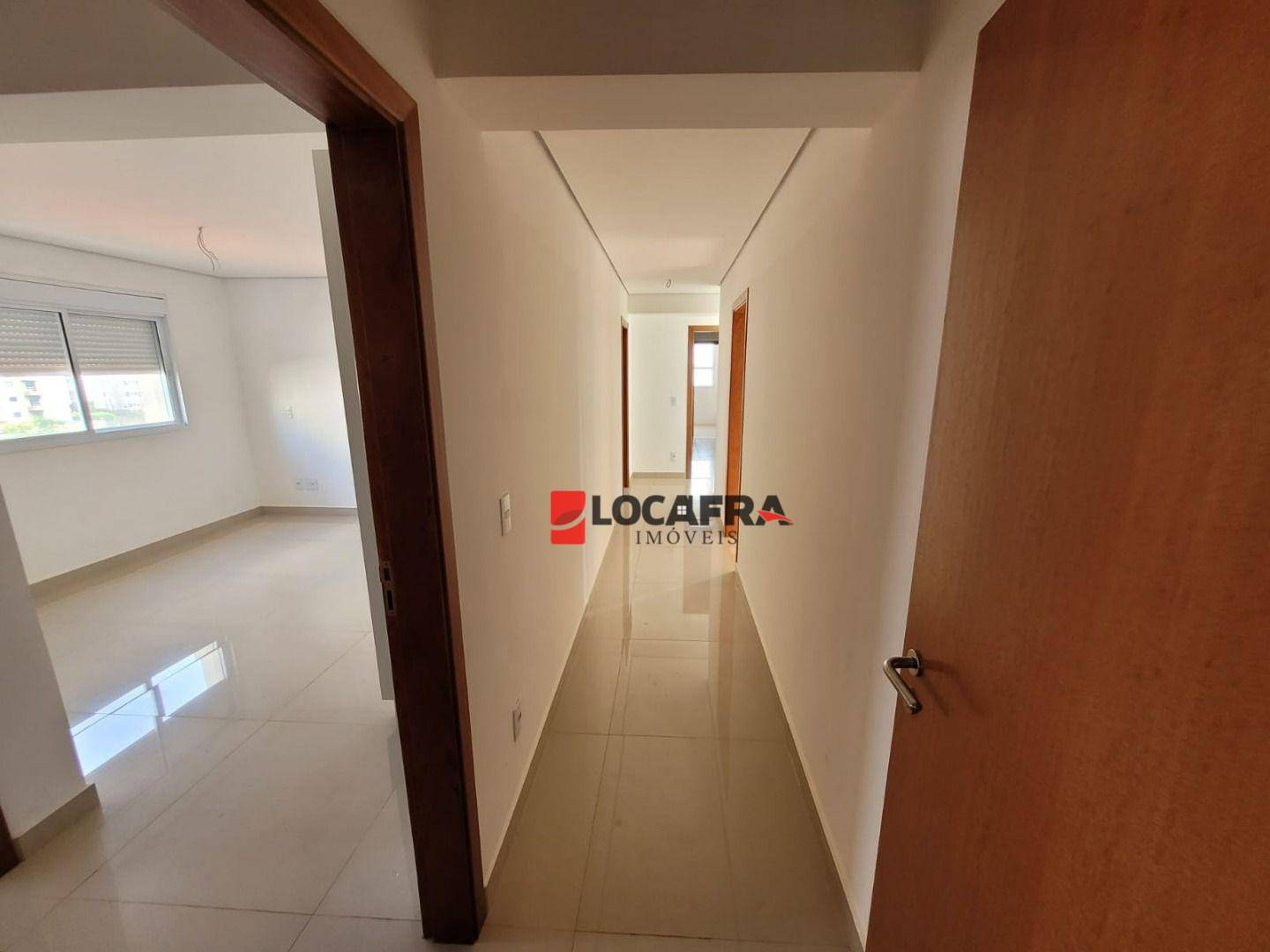 Apartamento à venda com 3 quartos, 260m² - Foto 32