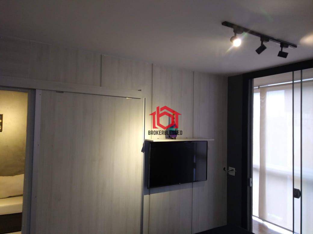 Apartamento à venda com 1 quarto, 38m² - Foto 12