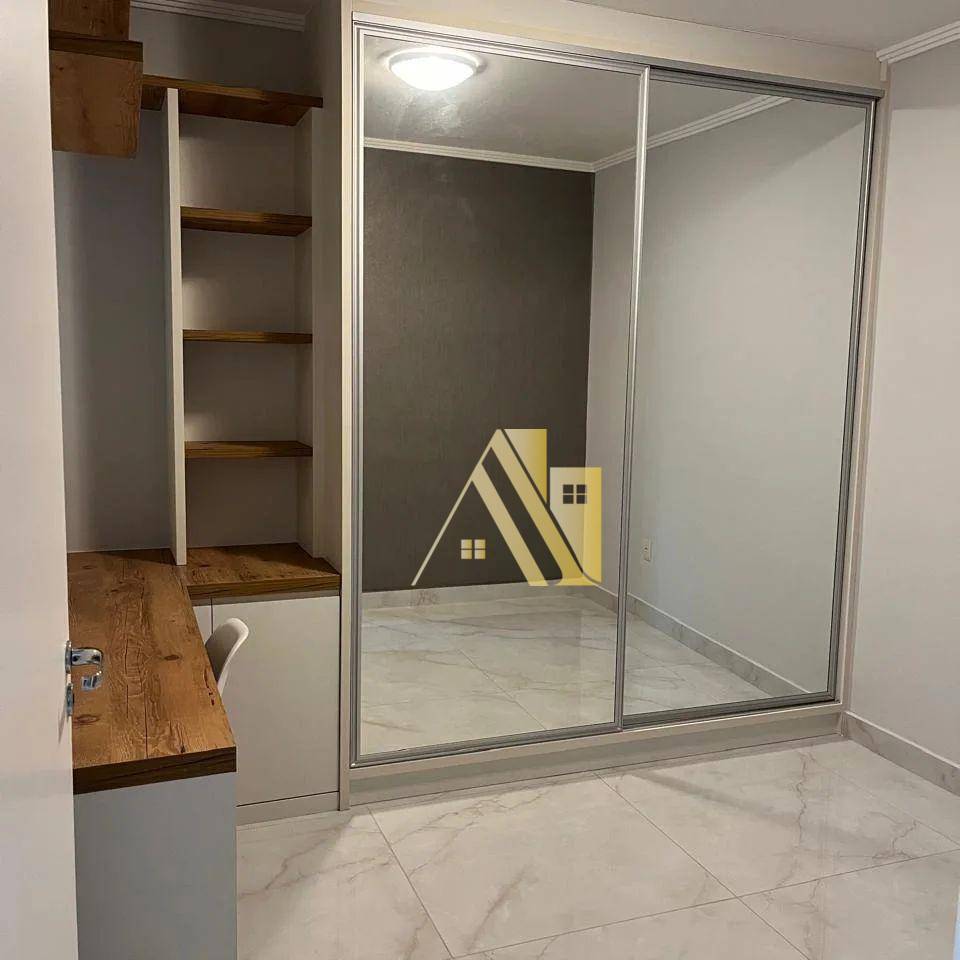 Apartamento à venda com 3 quartos, 85m² - Foto 2