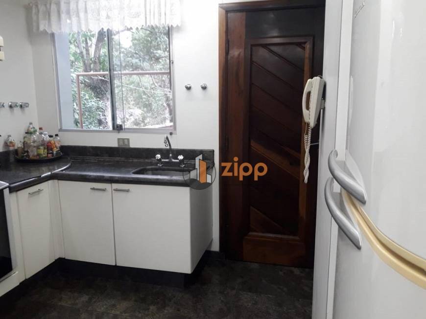 Sobrado à venda com 6 quartos, 461m² - Foto 37