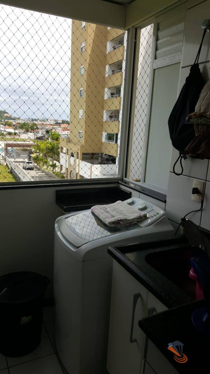 Apartamento à venda com 2 quartos, 74m² - Foto 9