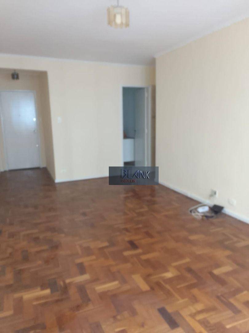 Apartamento à venda com 3 quartos, 109m² - Foto 1