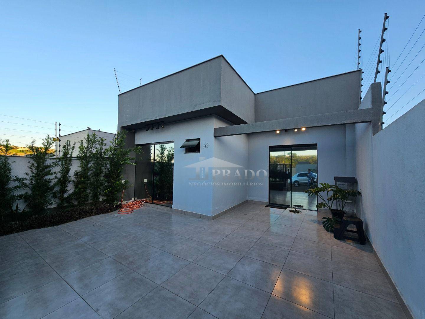 Casa, 3 quartos, 90 m² - Foto 1