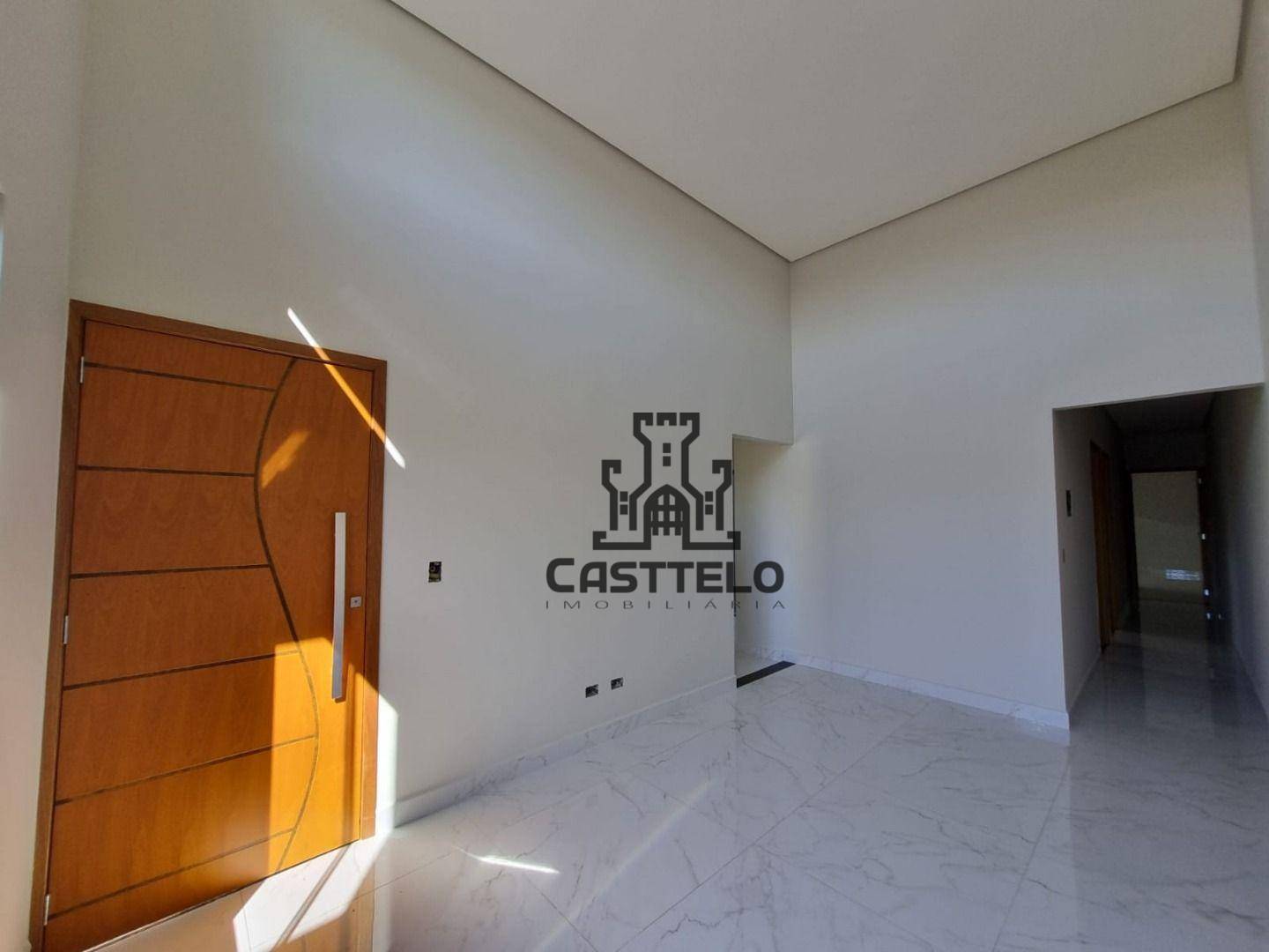 Casa à venda com 3 quartos, 76m² - Foto 2