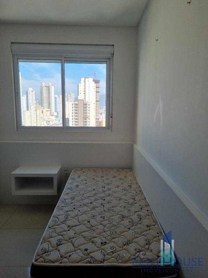 Apartamento à venda com 4 quartos, 133m² - Foto 24