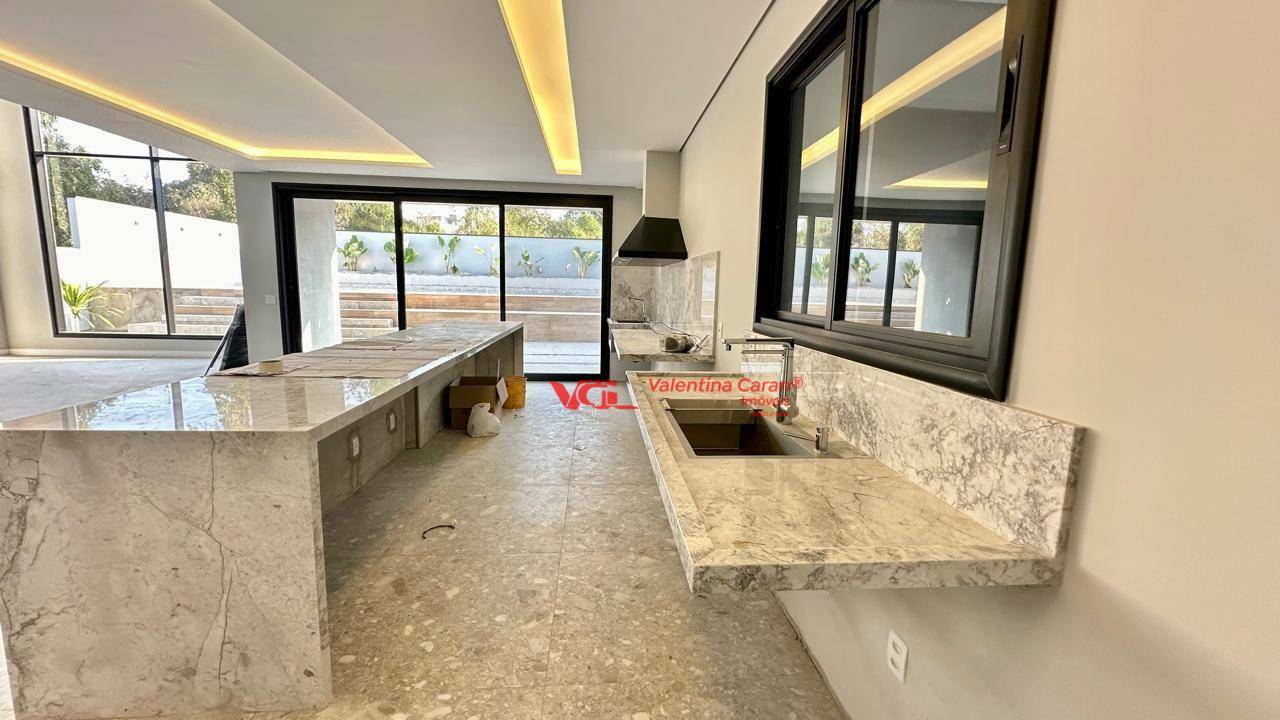 Sobrado à venda com 3 quartos, 387m² - Foto 10