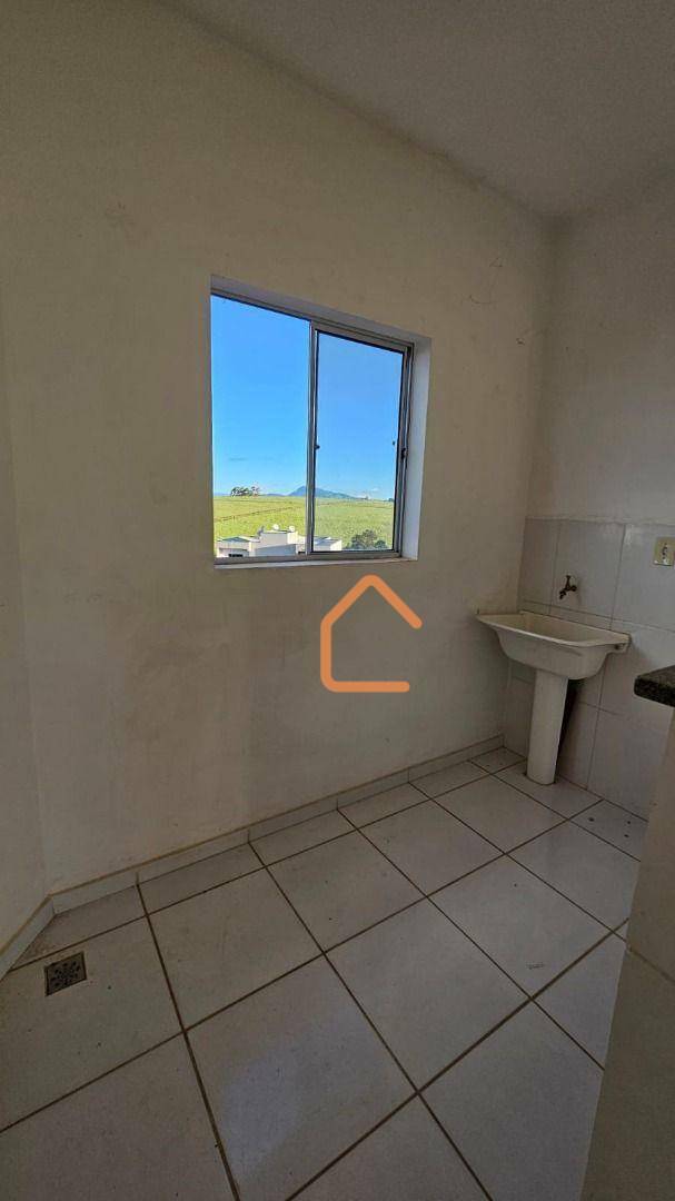 Apartamento à venda com 2 quartos, 58m² - Foto 12