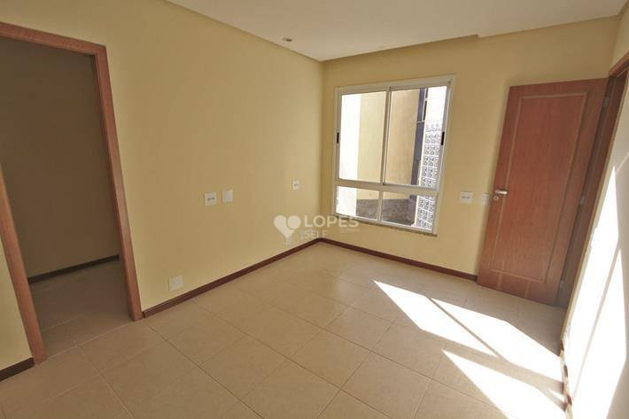 Casa de Condomínio à venda com 3 quartos, 303m² - Foto 19