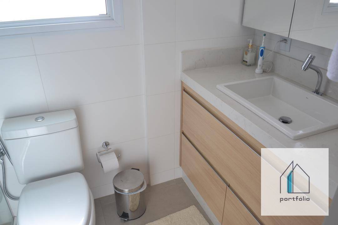 Apartamento à venda com 3 quartos, 210m² - Foto 32