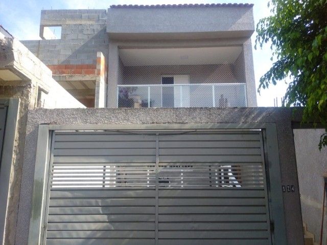 Sobrado à venda com 3 quartos, 400m² - Foto 1