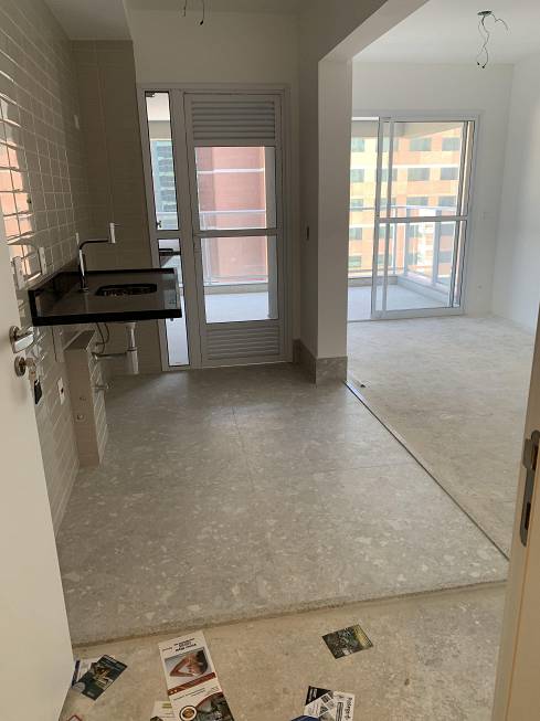 Apartamento à venda com 2 quartos, 64m² - Foto 8