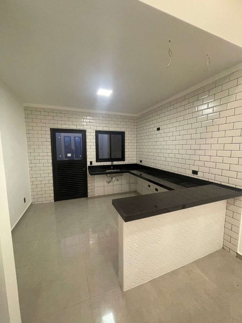 Casa à venda com 3 quartos, 86m² - Foto 7