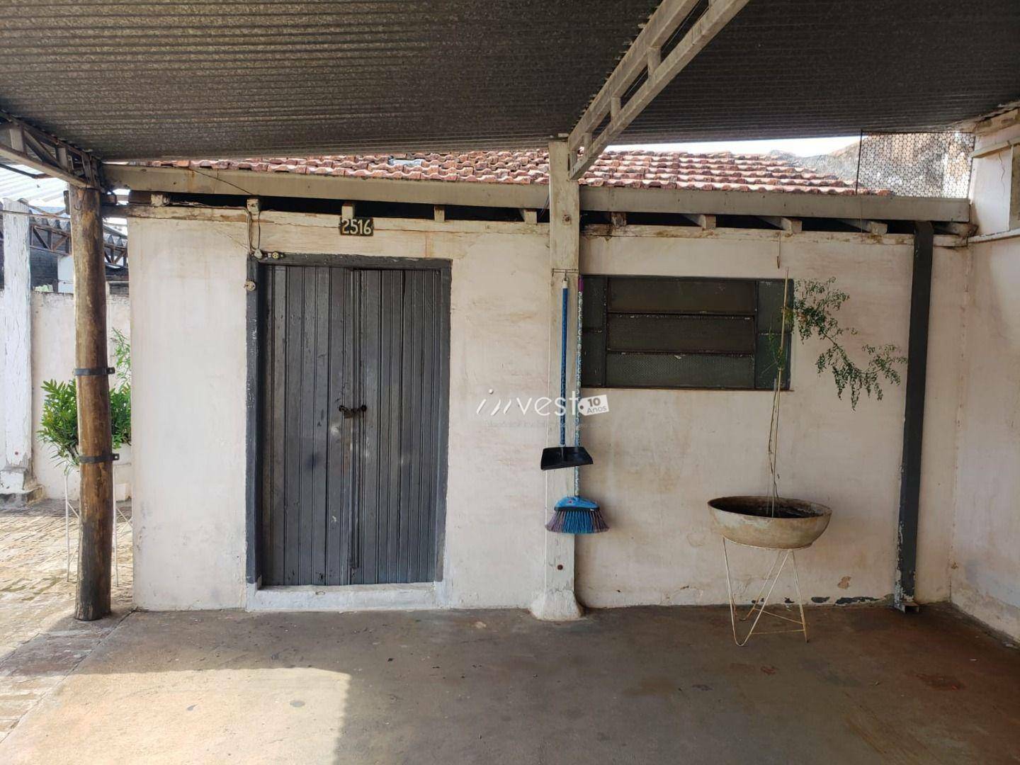 Casa à venda com 3 quartos, 180m² - Foto 4