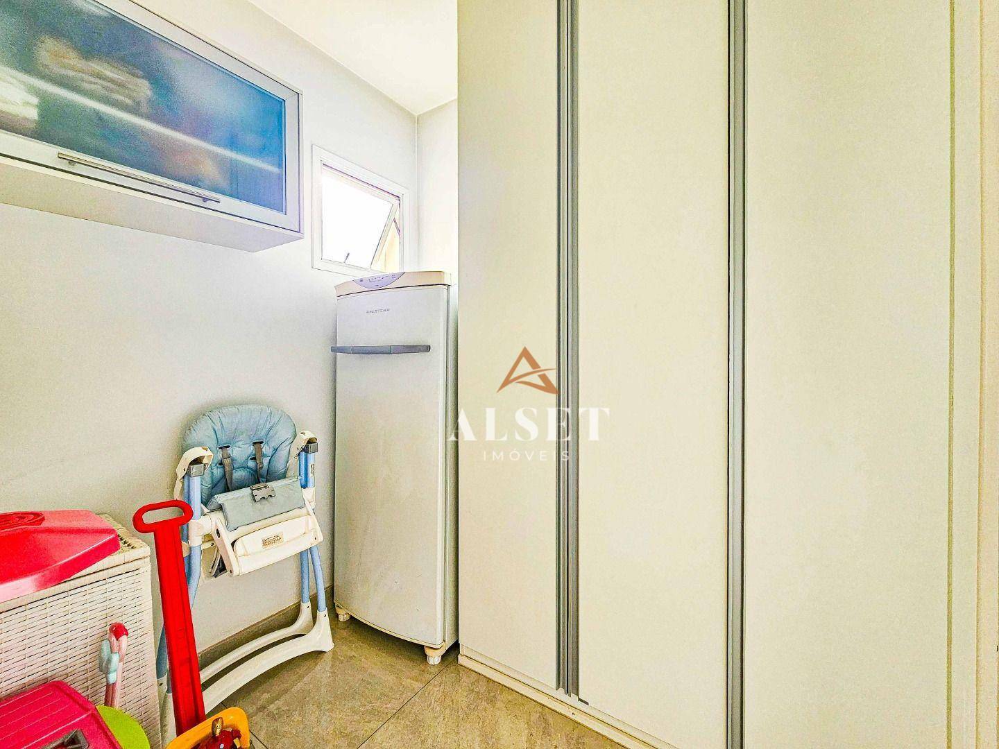 Apartamento à venda com 3 quartos, 120m² - Foto 24