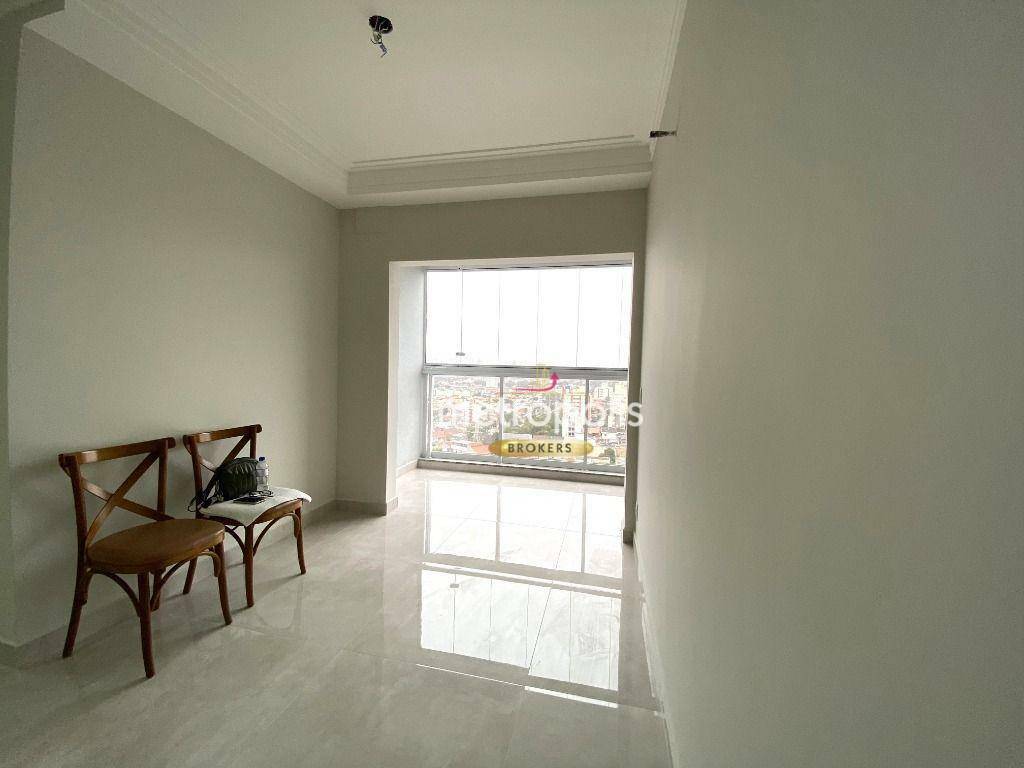 Apartamento para alugar com 2 quartos, 63m² - Foto 4