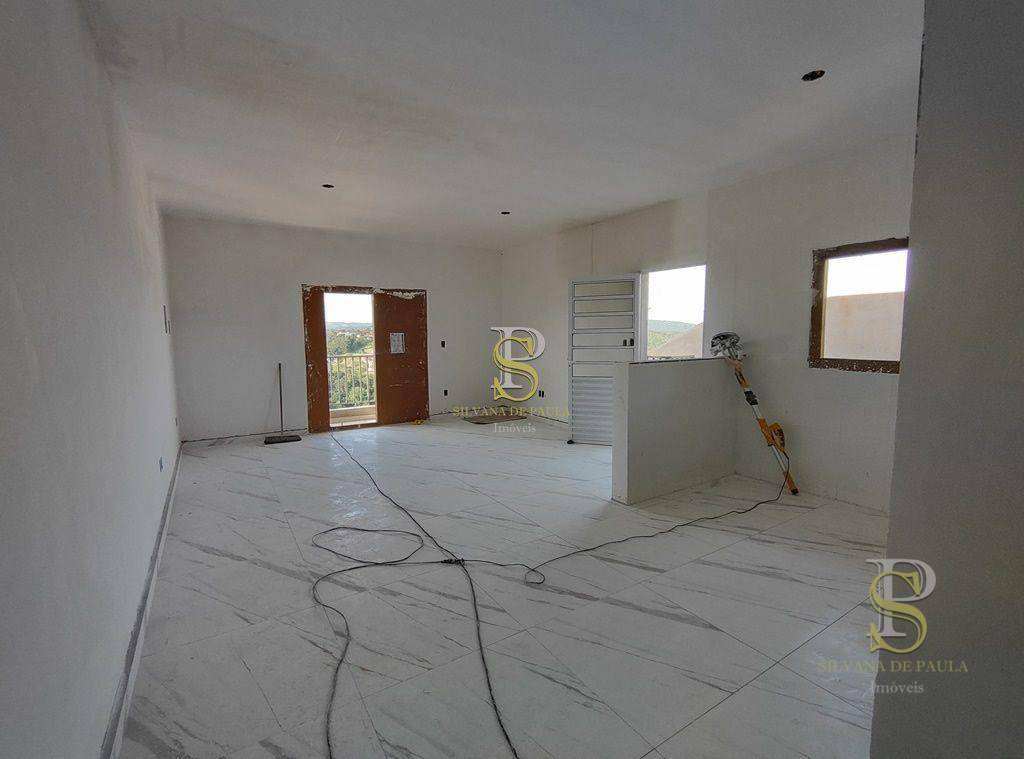 Casa à venda com 3 quartos, 100m² - Foto 10