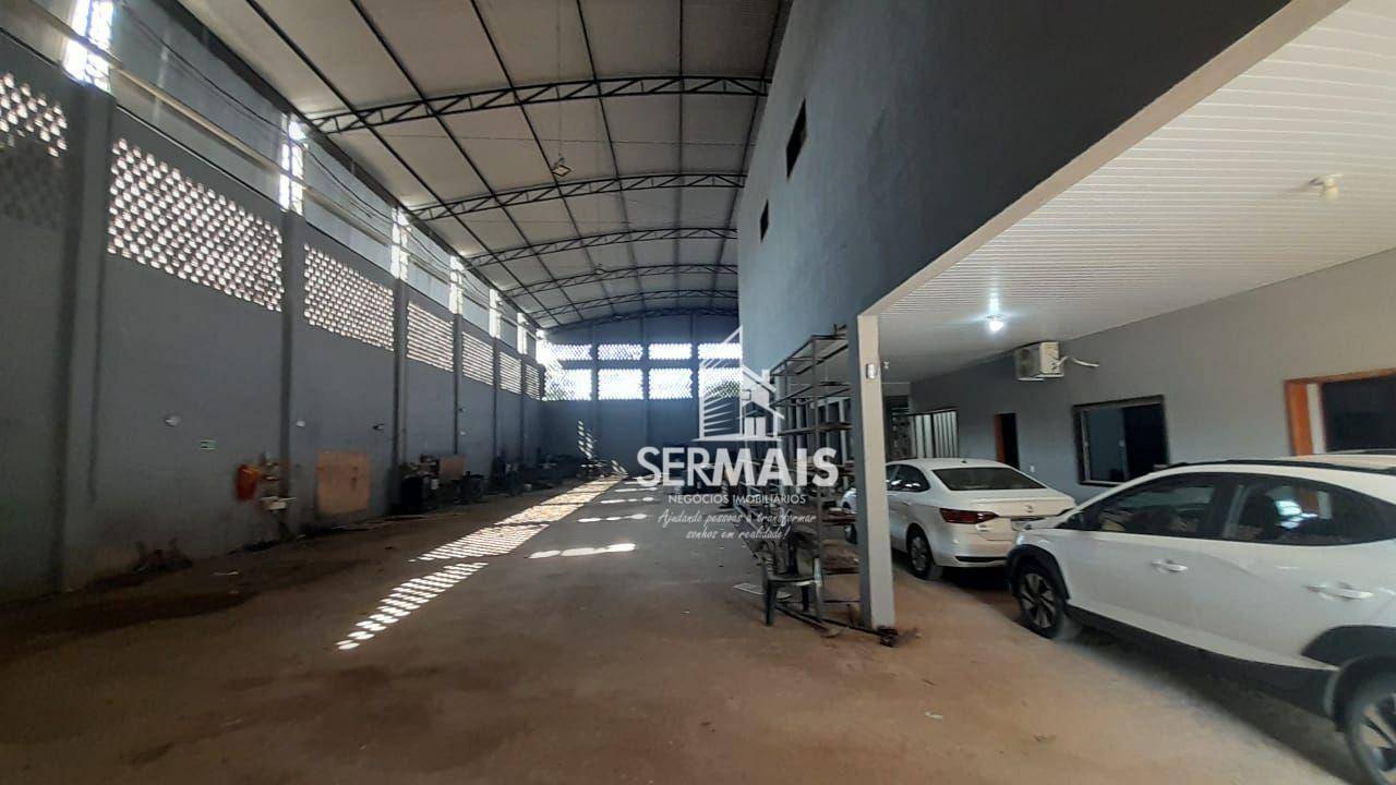 Depósito-Galpão-Armazém para alugar, 730m² - Foto 2