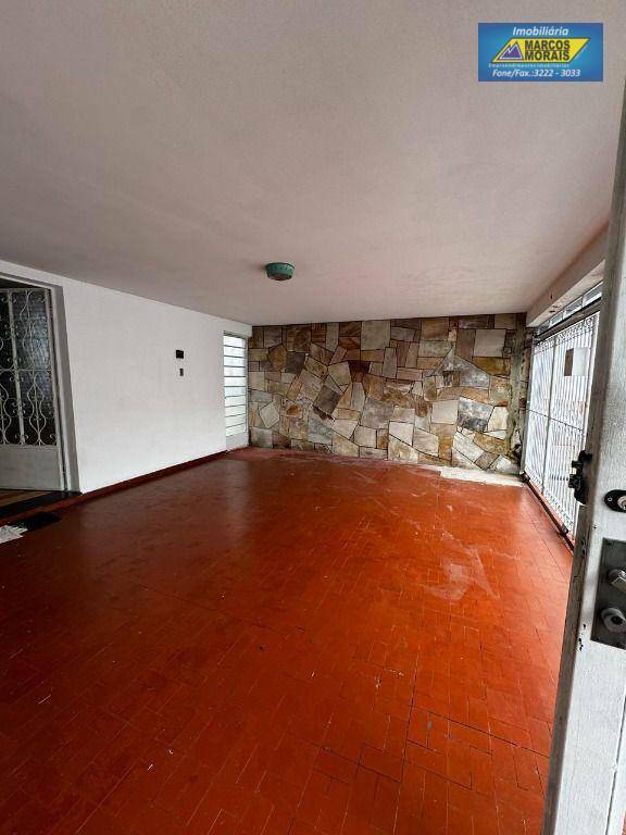 Casa para alugar com 2 quartos, 170m² - Foto 22