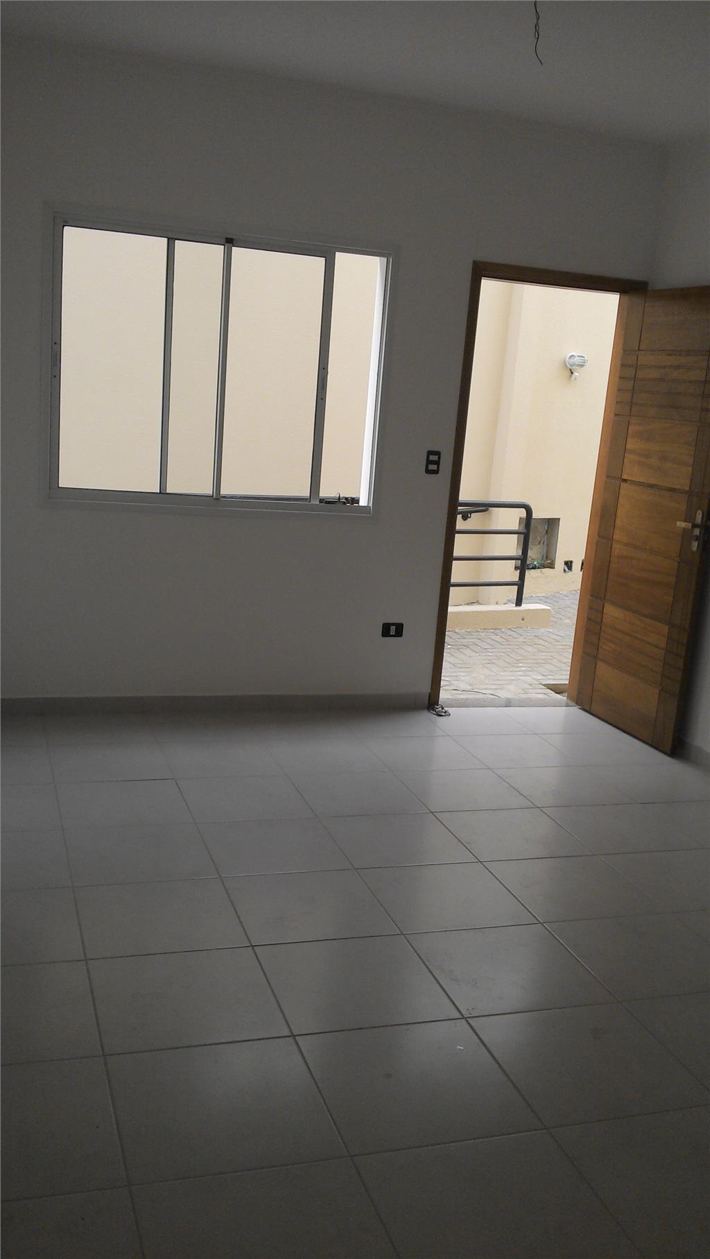 Sobrado à venda com 2 quartos, 57m² - Foto 1