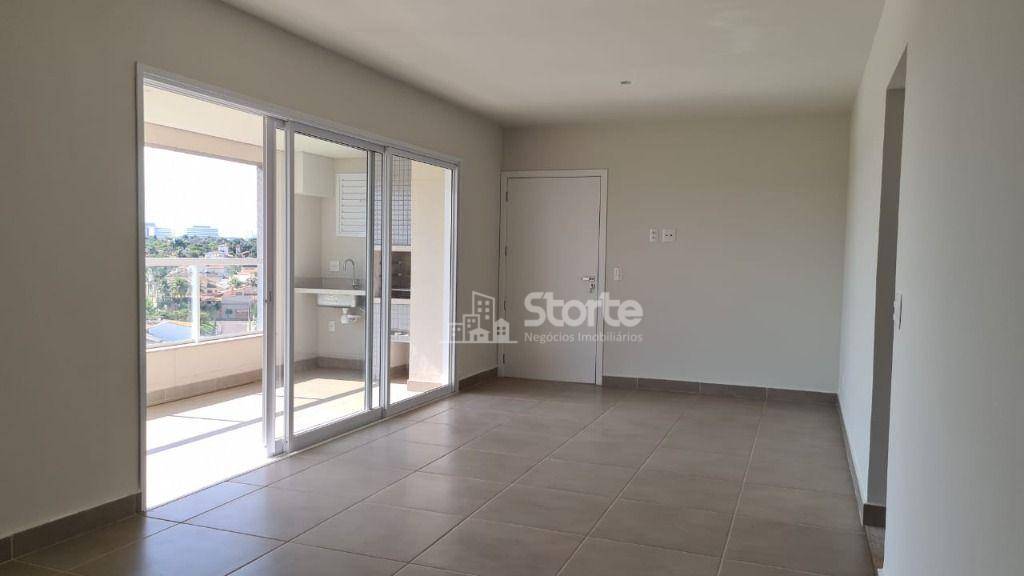 Apartamento à venda com 3 quartos, 136m² - Foto 5