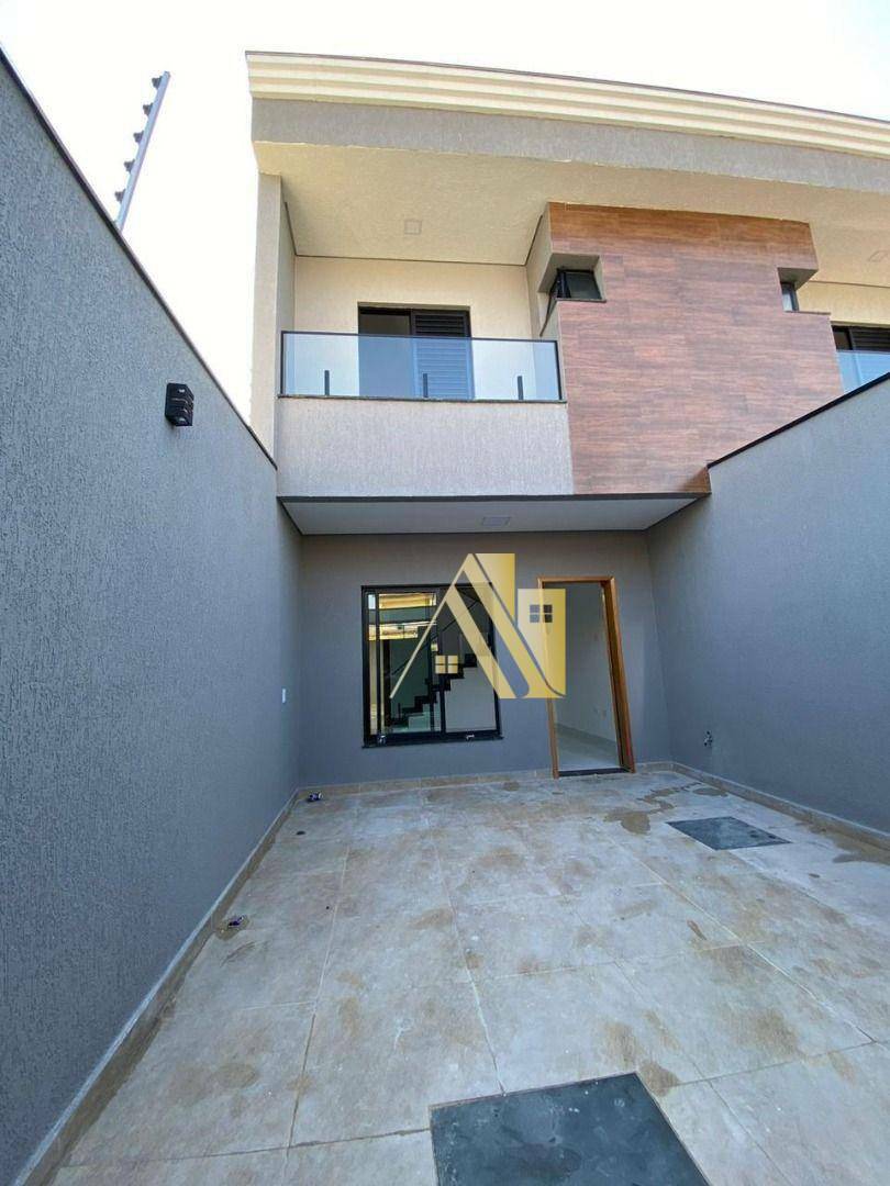 Sobrado à venda com 2 quartos, 85m² - Foto 3