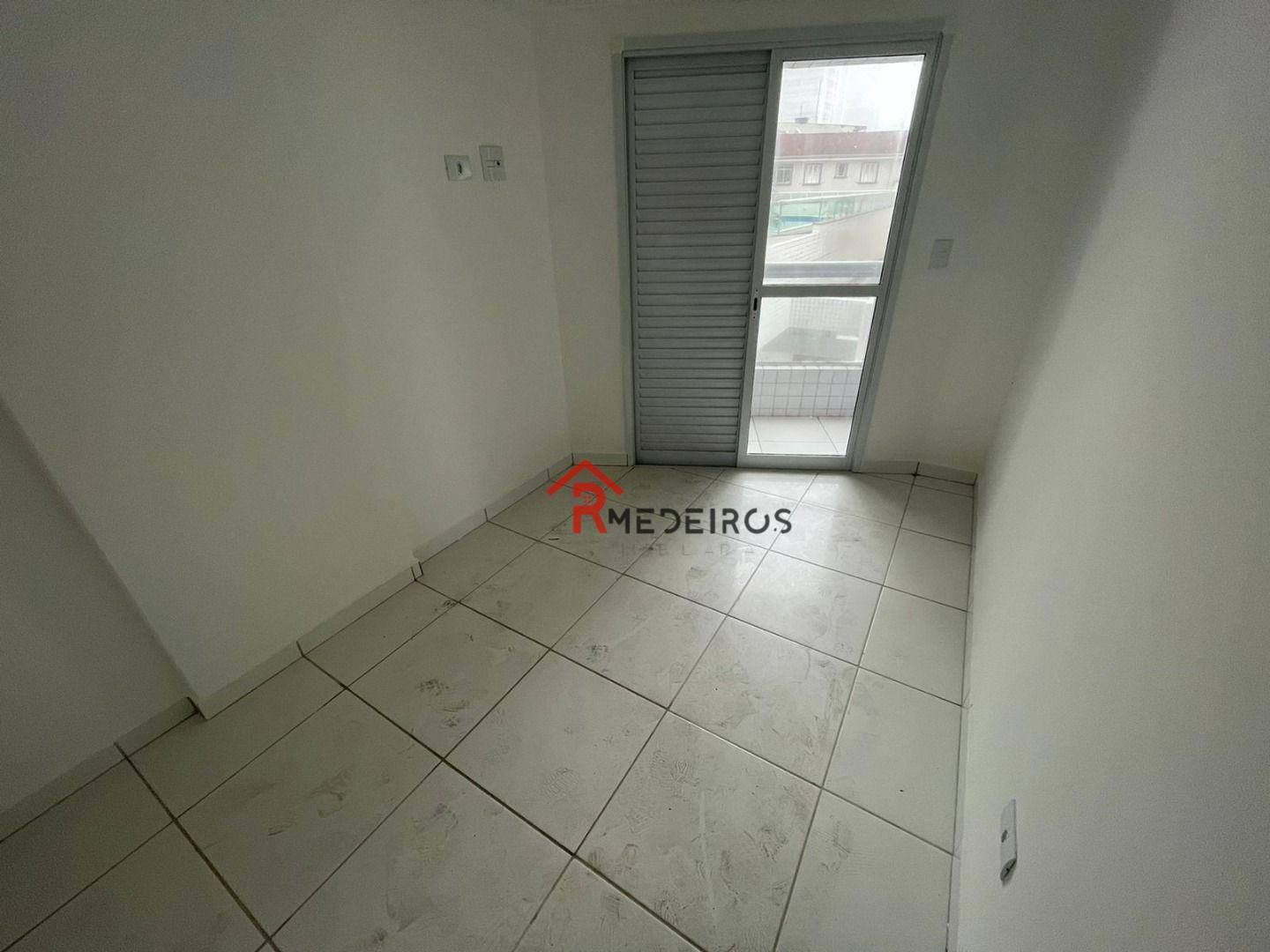 Apartamento à venda com 2 quartos, 75m² - Foto 10