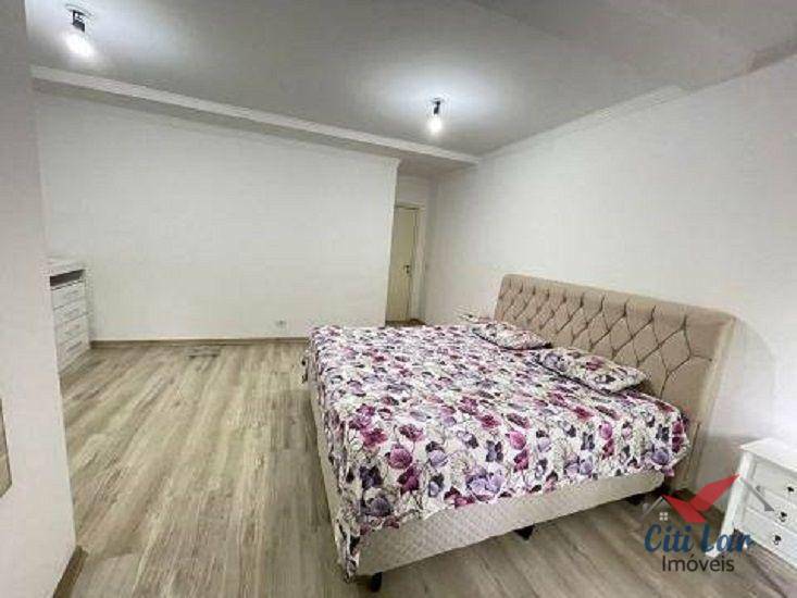 Sobrado à venda com 4 quartos, 220m² - Foto 15