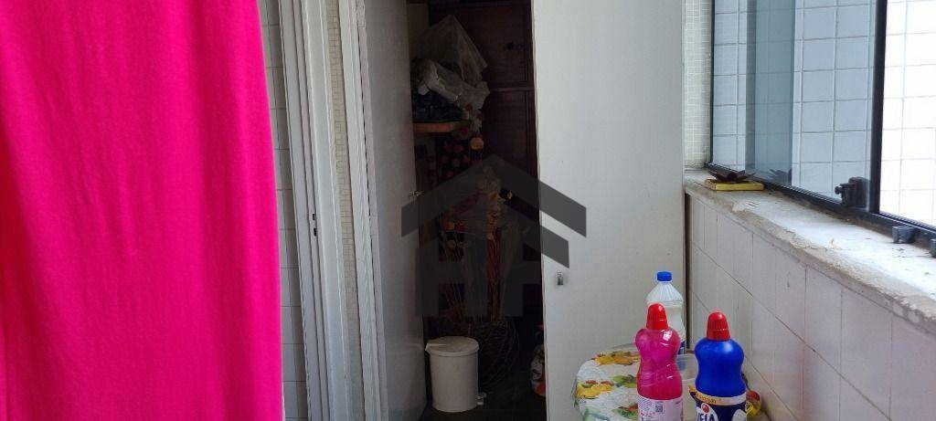 Apartamento à venda com 3 quartos, 140m² - Foto 20