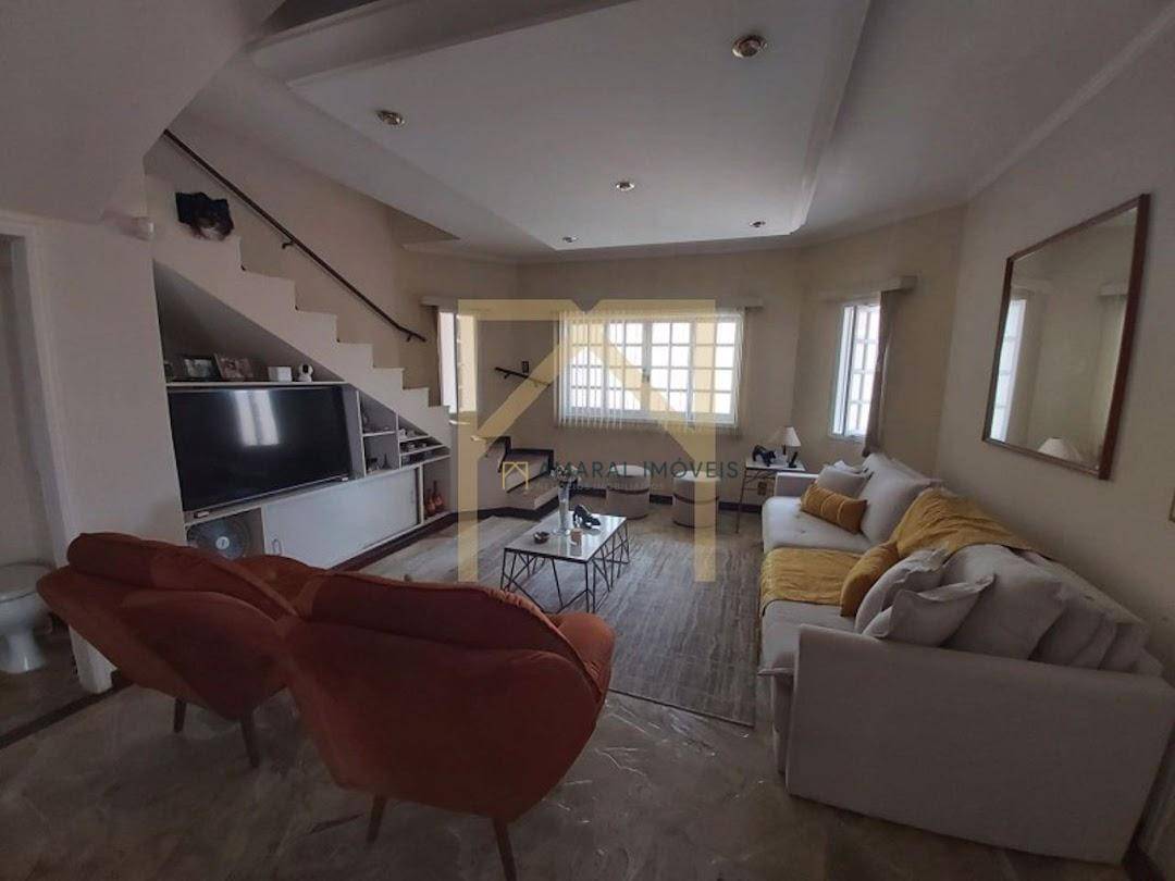 Casa à venda com 3 quartos, 234m² - Foto 26