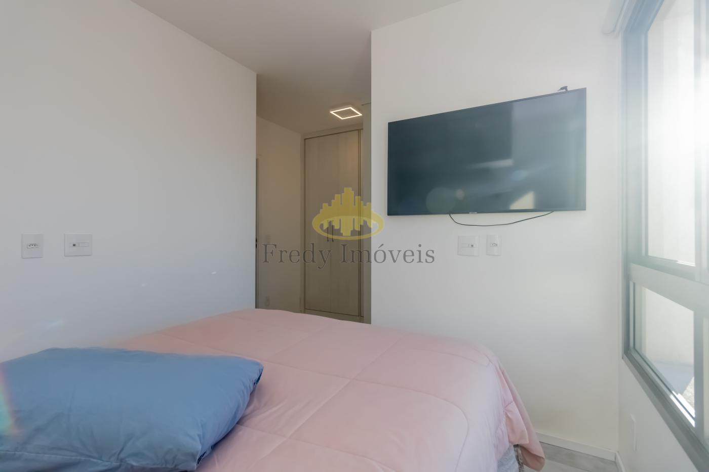 Apartamento à venda com 2 quartos, 68m² - Foto 11