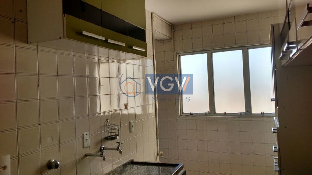 Apartamento para alugar com 2 quartos, 60m² - Foto 8