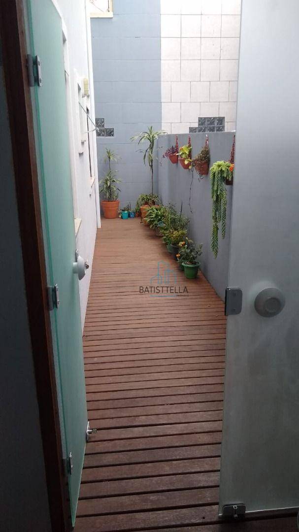 Apartamento à venda com 3 quartos, 74m² - Foto 20