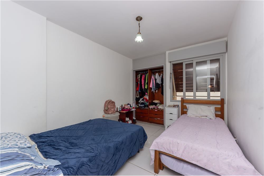 Apartamento à venda com 2 quartos, 70m² - Foto 13