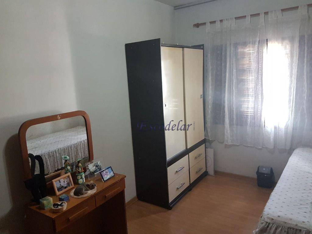 Sobrado à venda com 3 quartos, 200m² - Foto 18