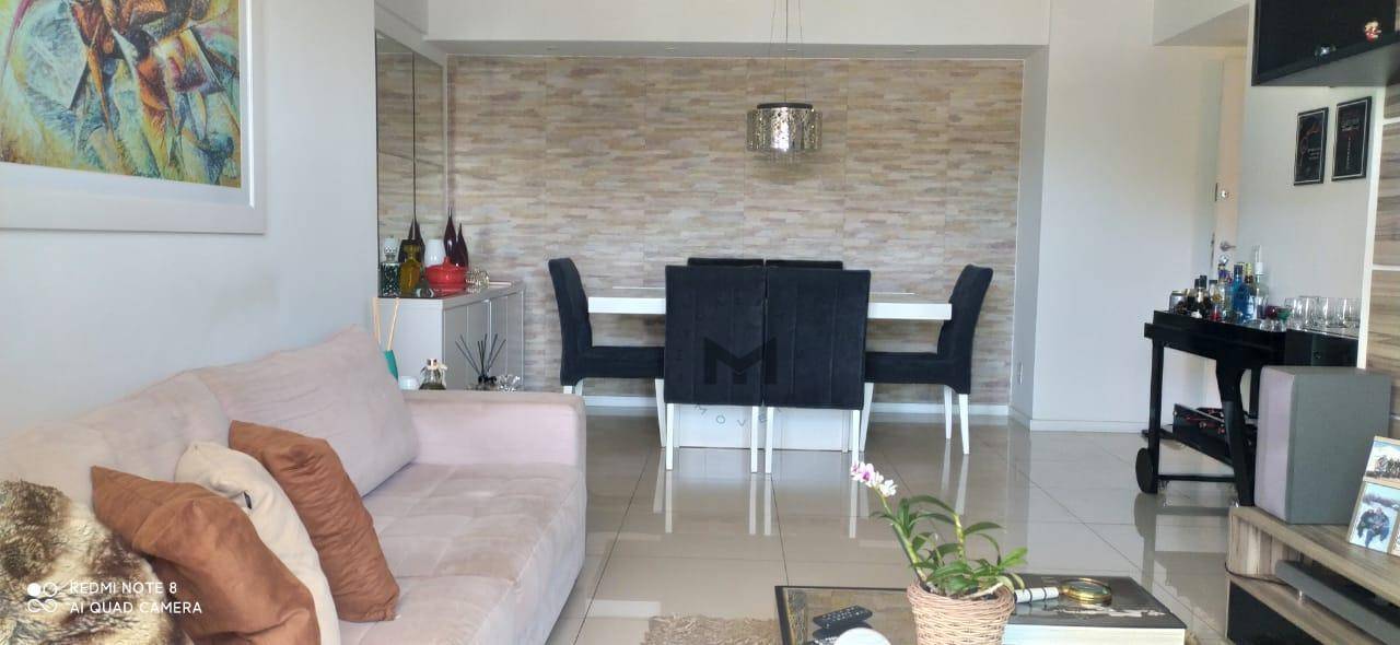 Apartamento à venda com 3 quartos, 107m² - Foto 2