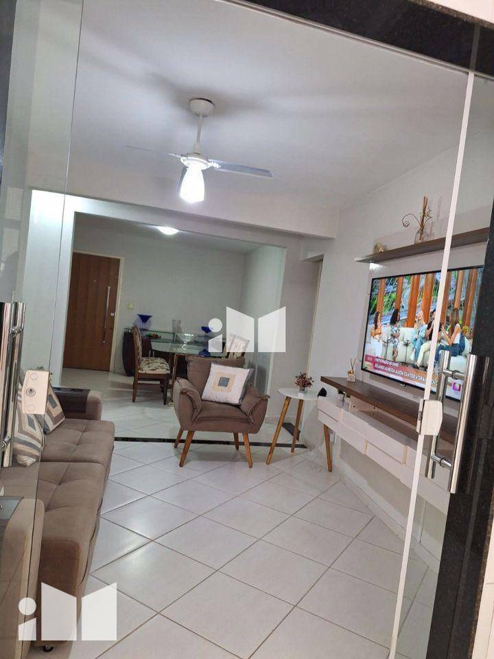 Apartamento à venda com 3 quartos, 158m² - Foto 3