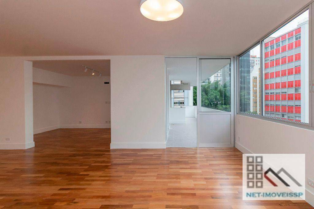 Apartamento à venda com 3 quartos, 270m² - Foto 8