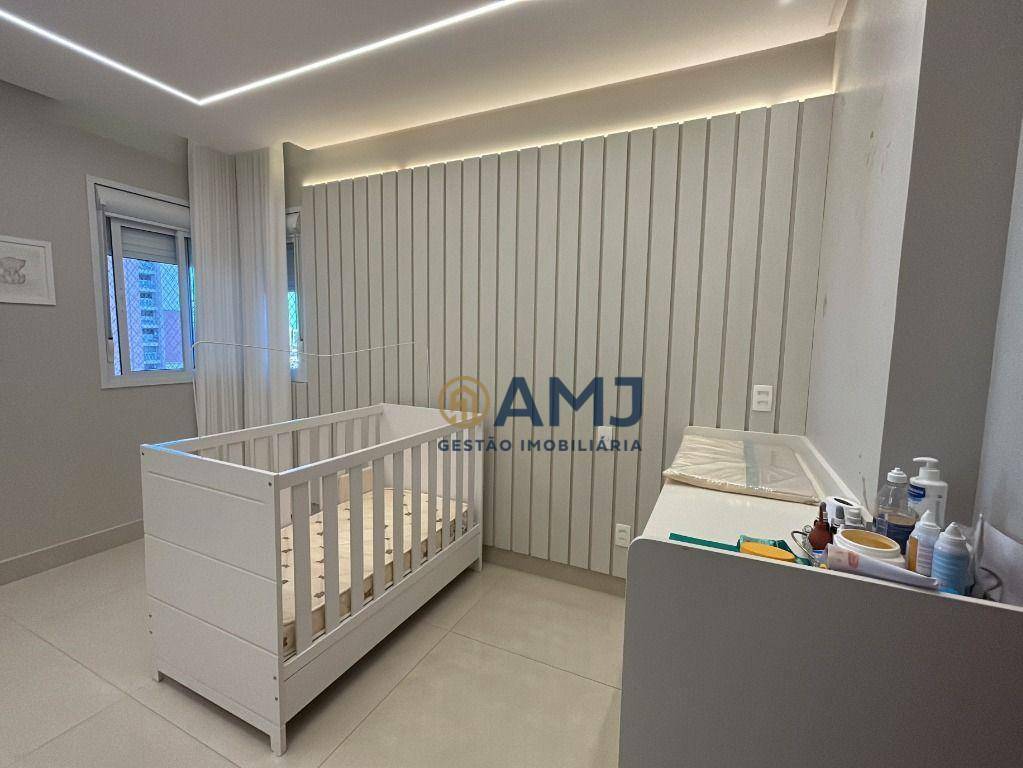 Apartamento à venda com 4 quartos, 215m² - Foto 40