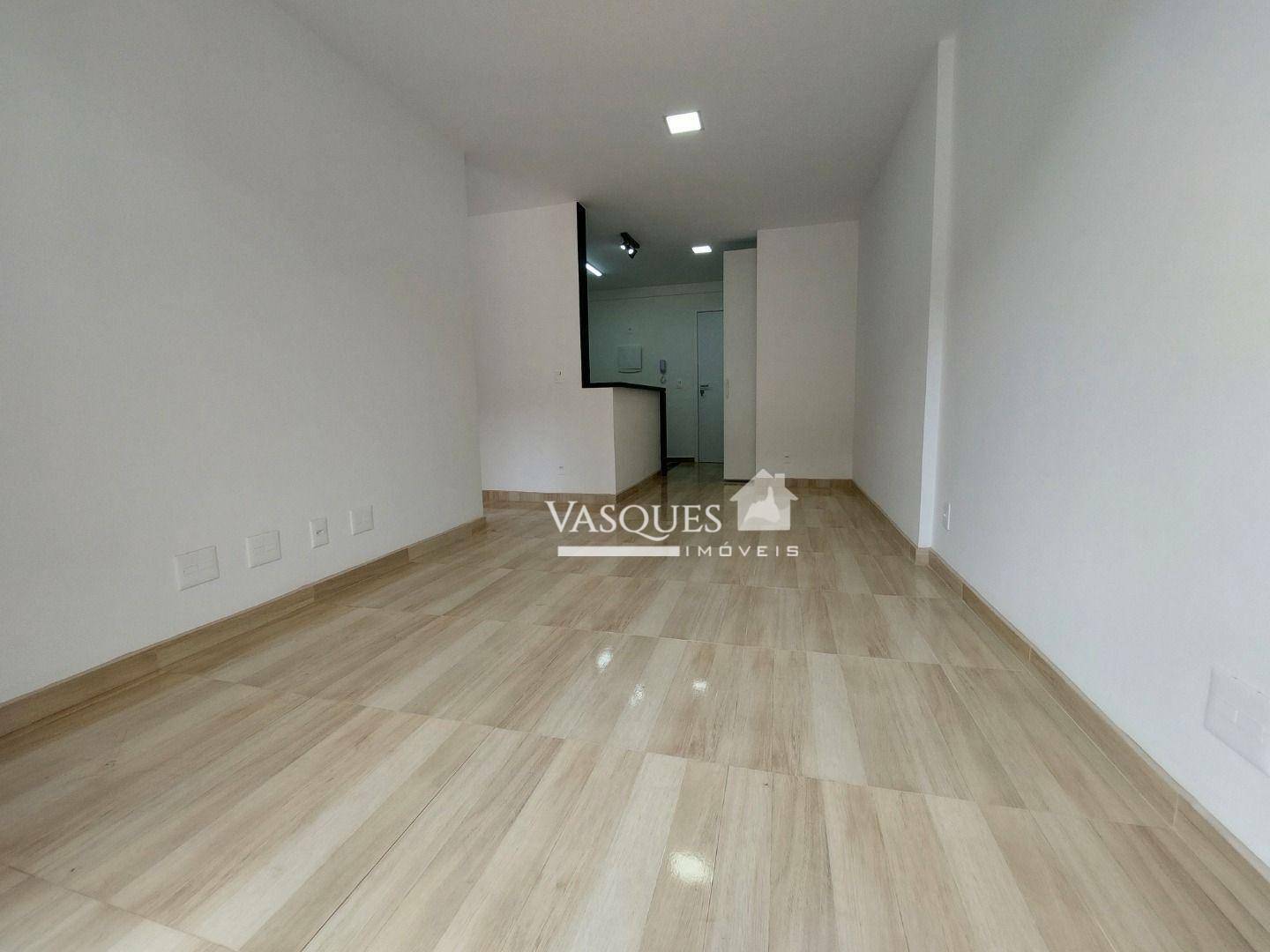 Apartamento à venda com 1 quarto, 40m² - Foto 3