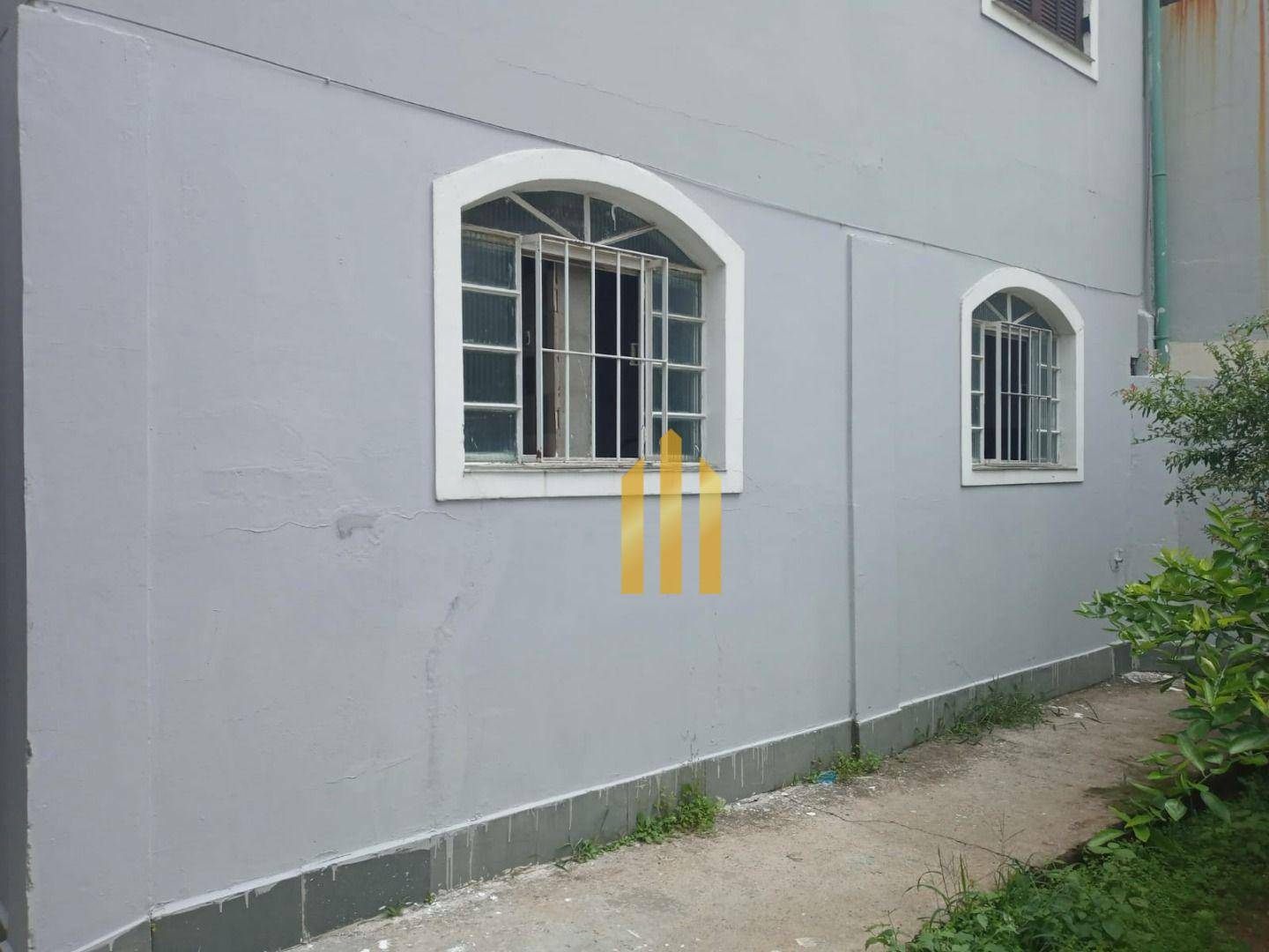 Casa para alugar com 2 quartos, 100m² - Foto 5