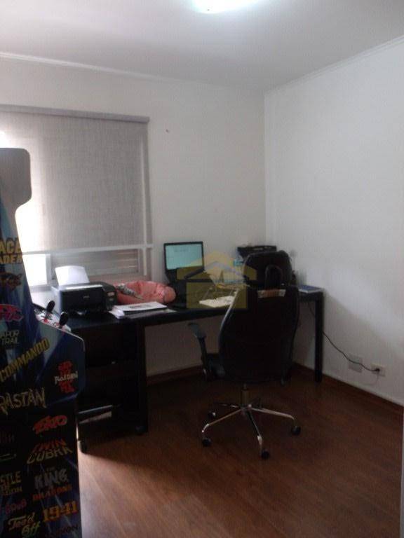 Apartamento à venda com 3 quartos, 101m² - Foto 17