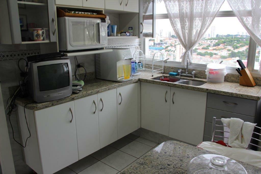 Apartamento à venda com 3 quartos, 140m² - Foto 22