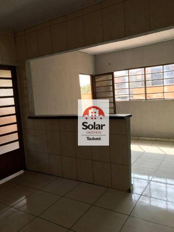 Casa à venda com 2 quartos, 90m² - Foto 3