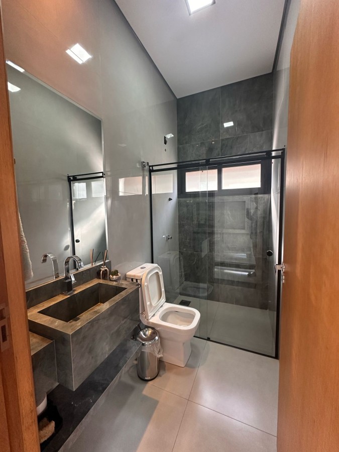 Casa à venda com 3 quartos, 335m² - Foto 12