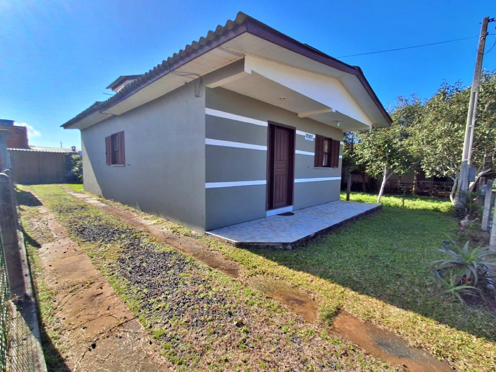 Casa à venda com 3 quartos, 70m² - Foto 5