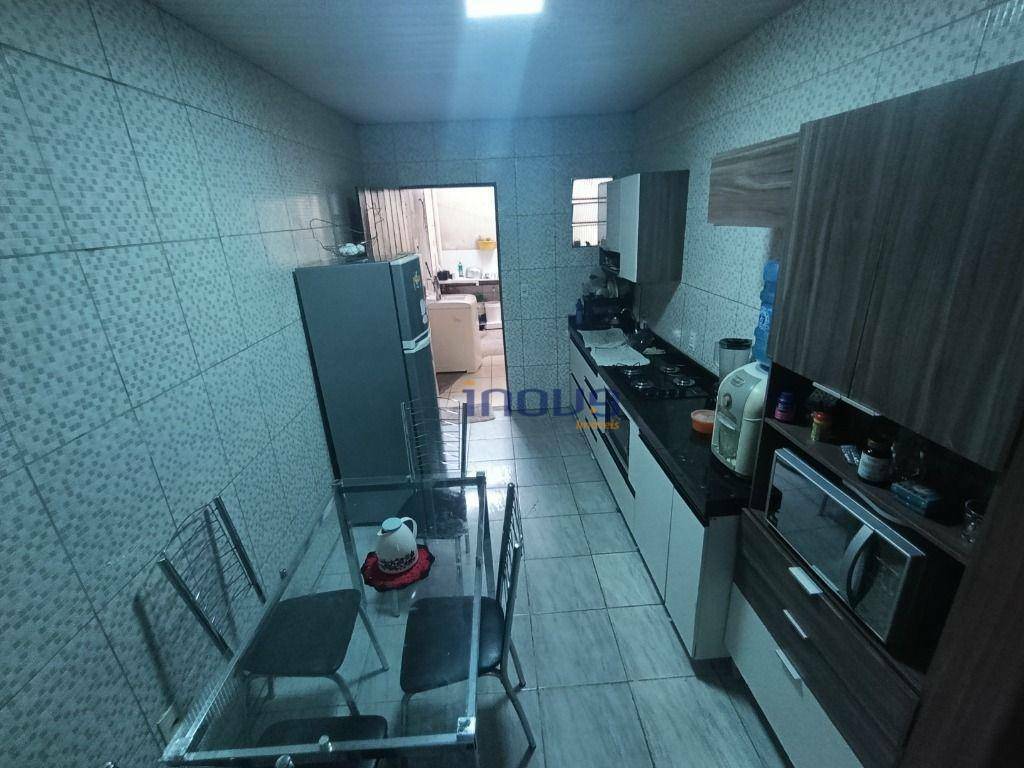 Casa à venda com 3 quartos, 165M2 - Foto 10